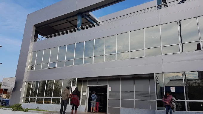 Fachada de la Oficina del Registro Civil en Macul