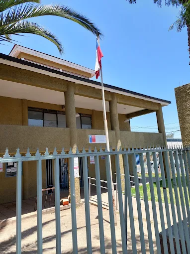 Fachada de la Oficina del Registro Civil en La Pintana