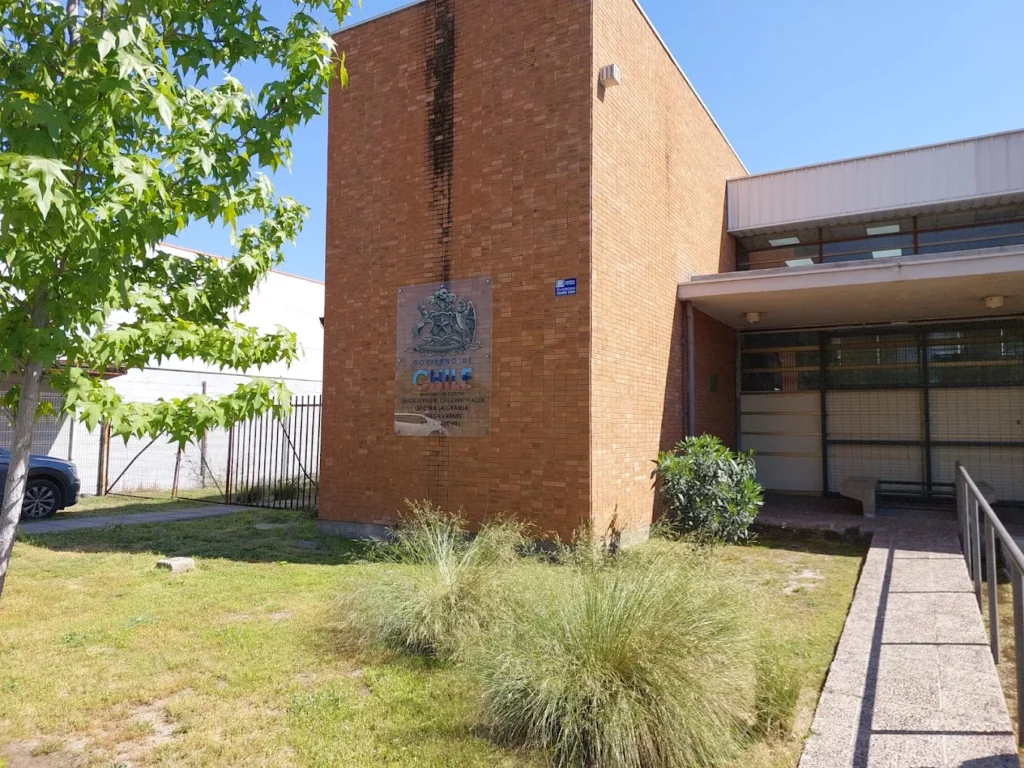 Fachada de la Oficina del Registro Civil en La Granja