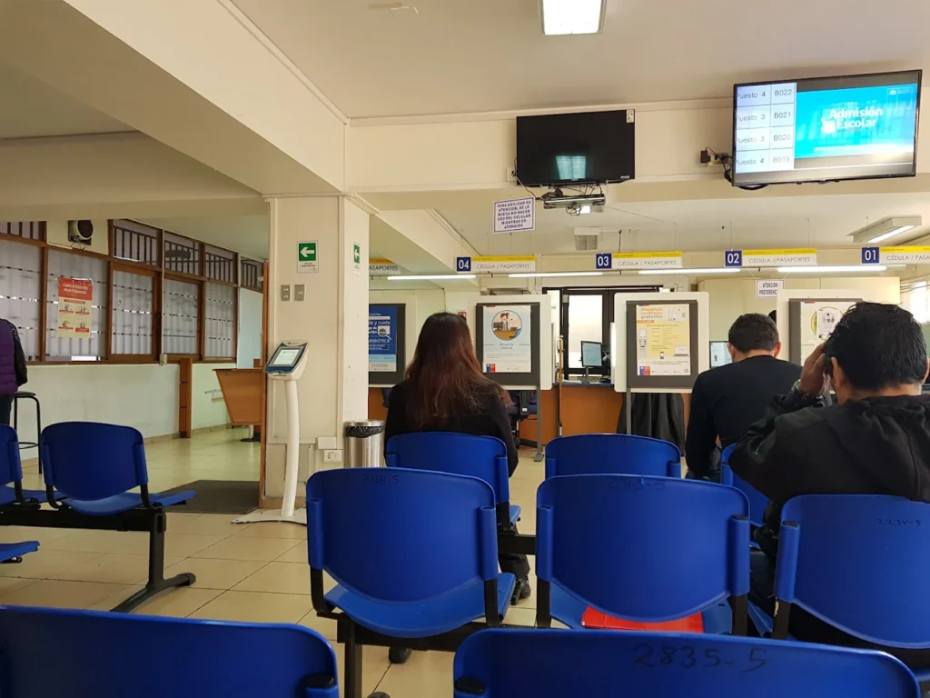 Fachada de la Oficina del Registro Civil en La Serena