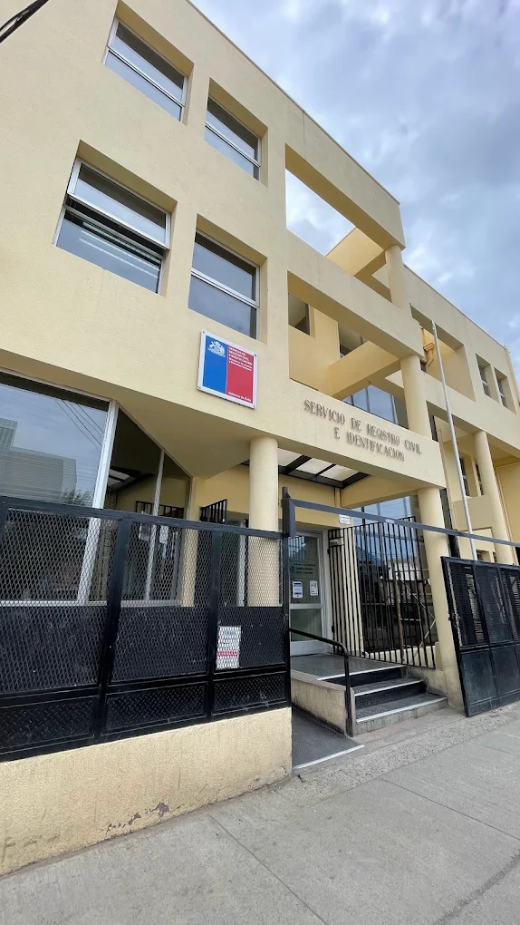 Fachada de la Oficina del Registro Civil en Punta Arenas