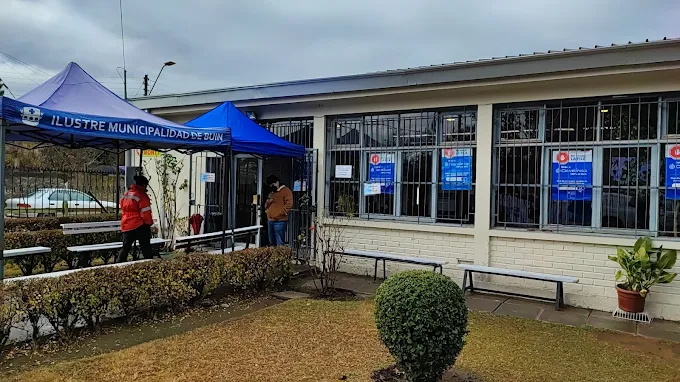 Fachada de la Oficina del Registro Civil en Buin