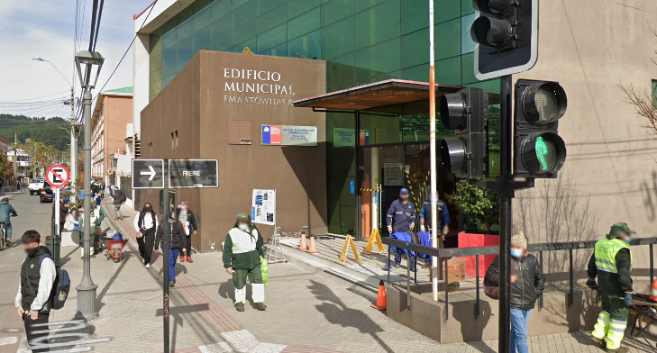 Fachada de la Oficina del Registro Civil en Penco
