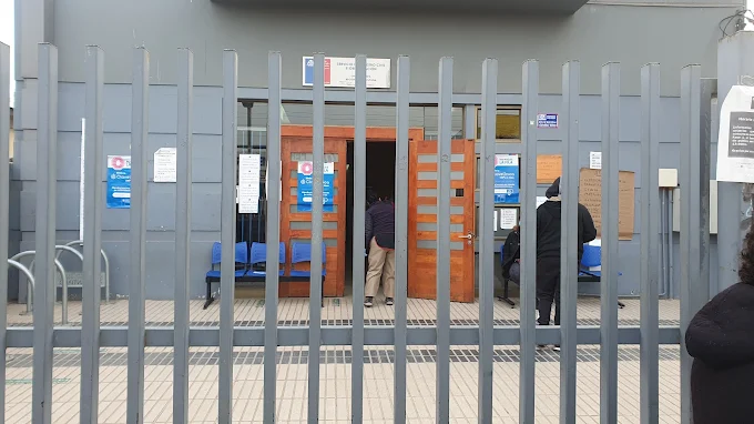 Fachada de la Oficina del Registro Civil en Lampa