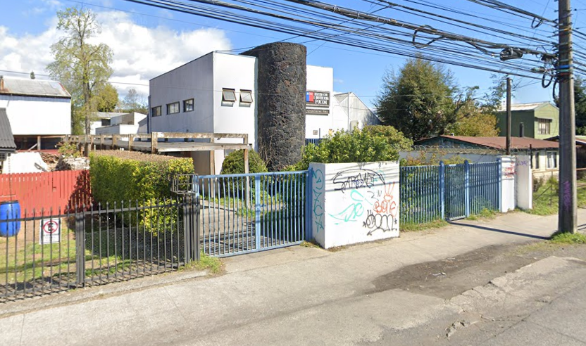 Fachada de la Oficina del Registro Civil en Pucón