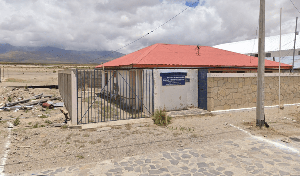 Fachada de la Oficina del Registro Civil en Colchane