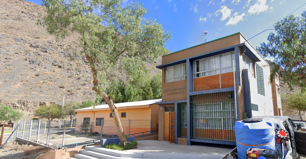 Fachada de la Oficina del Registro Civil en Alto del Carmen