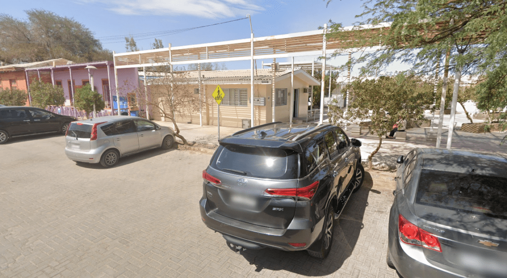 Fachada de la Oficina del Registro Civil en Huara