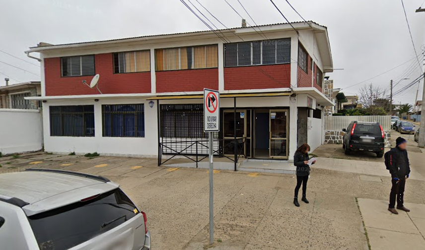 Fachada de la Oficina del Registro Civil en El Quisco