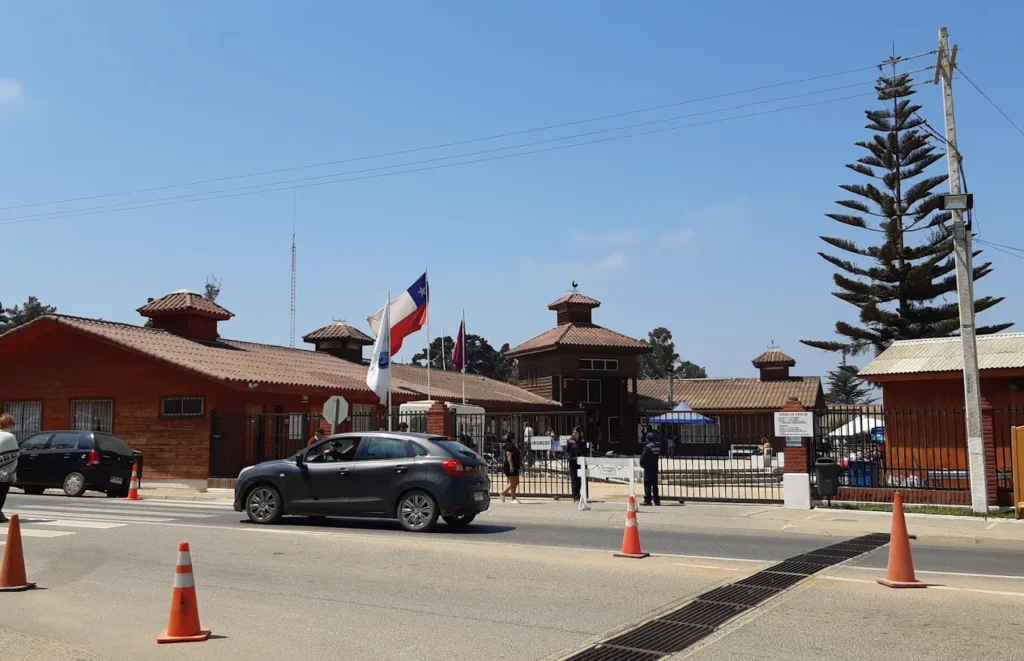 Fachada de la Oficina del Registro Civil en El Tabo